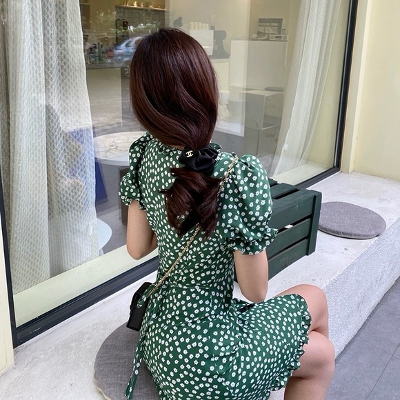 Green polka dot dress - Picture 3 of 6